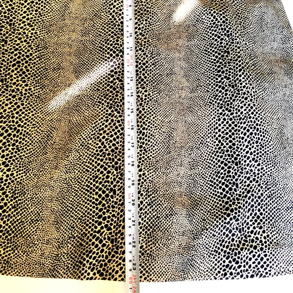 Black & cream phyton snake print sheer pencil skirt lined small side slits US 14 - Picture 10 of 11